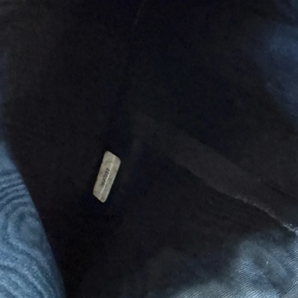 CHANEL Classic Black Leather Wallet - Picture 10 of 10